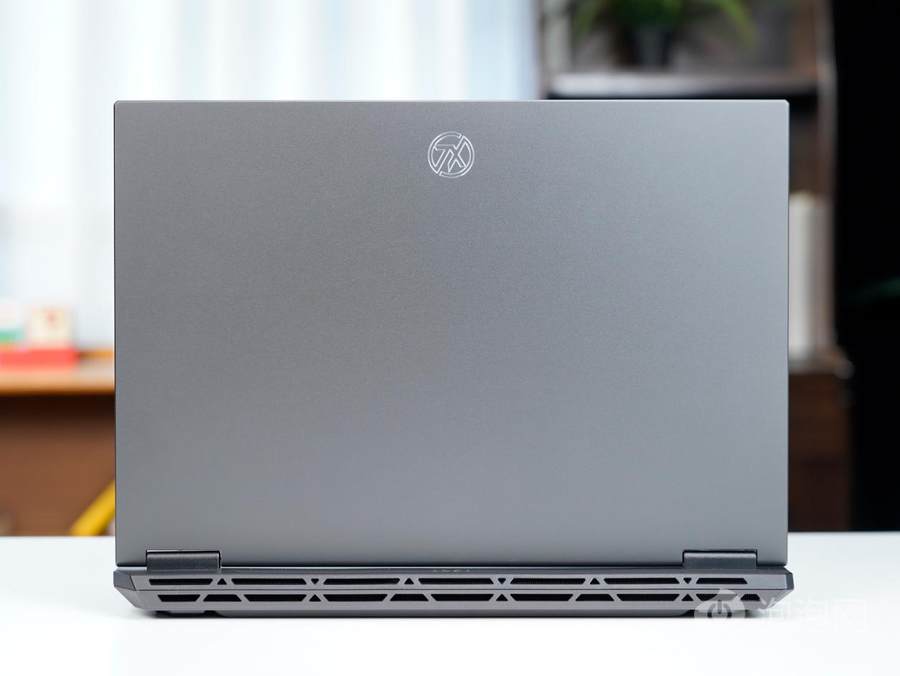 游戲本也能妥妥用一天？華碩天選6 Pro酷睿版續(xù)航實測