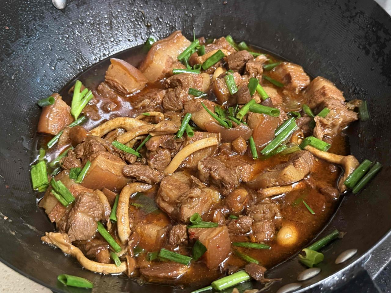 辞官活出自己正能量“贪财好色”第一人：1.25 02/28 n@Q.xS CHi