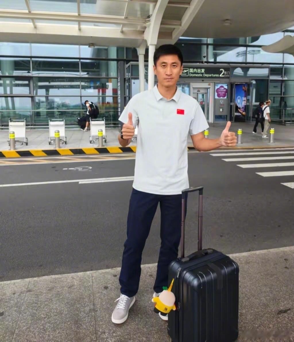 中国裁判出征世界杯，期待马宁在世界杯赛场执行公正，展现中国裁判风采，让世界再次看
