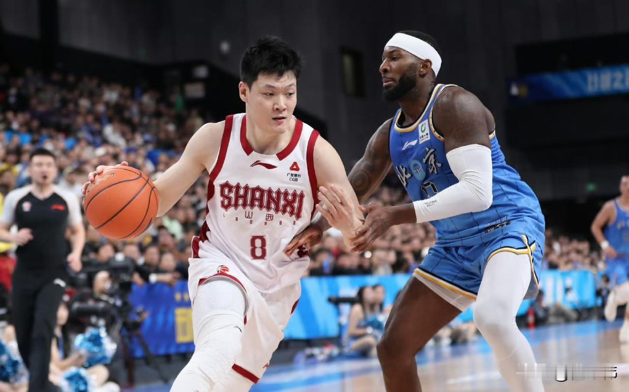 赢球关键！迪亚洛谈张宁：

“张宁是今晚赢球的关键。”

“他在最后时刻挺身而出