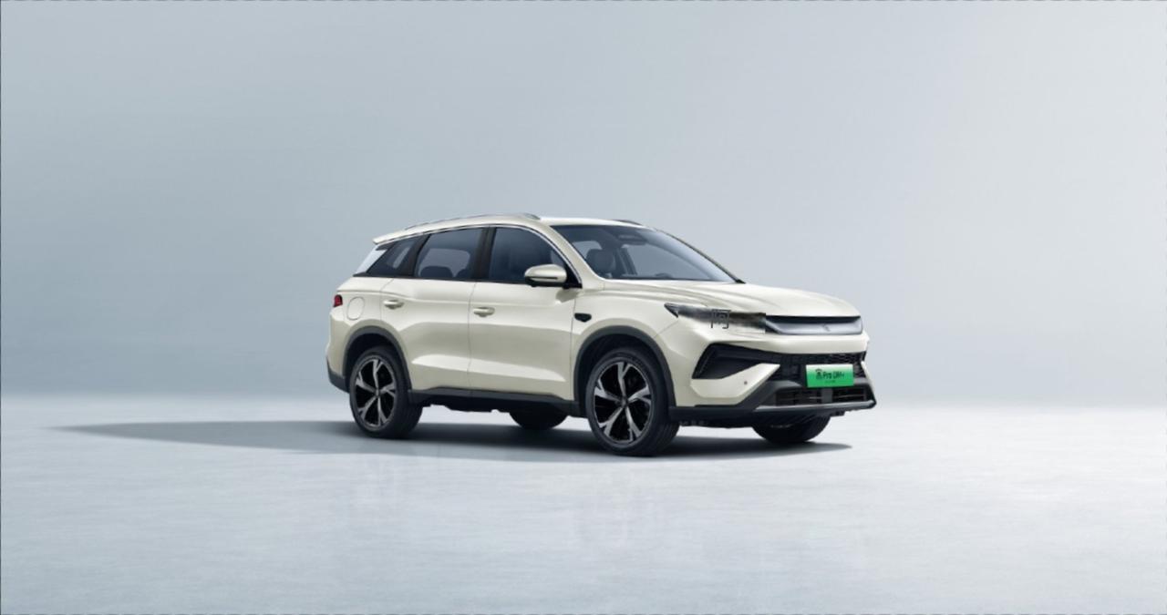 比亚迪在2026年初的新能源市场动作堪称“续航内卷天花板”，从秦L、秦PLUS 