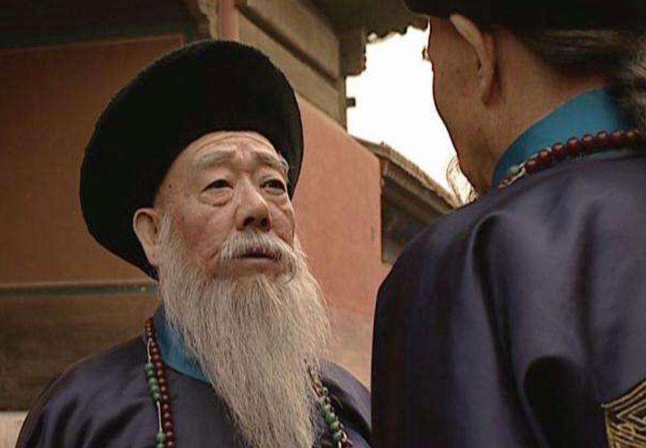 光绪帝的师傅、清流派领袖翁同龢有一门生叫王伯恭，此人还是有些特殊见解的。他听闻状