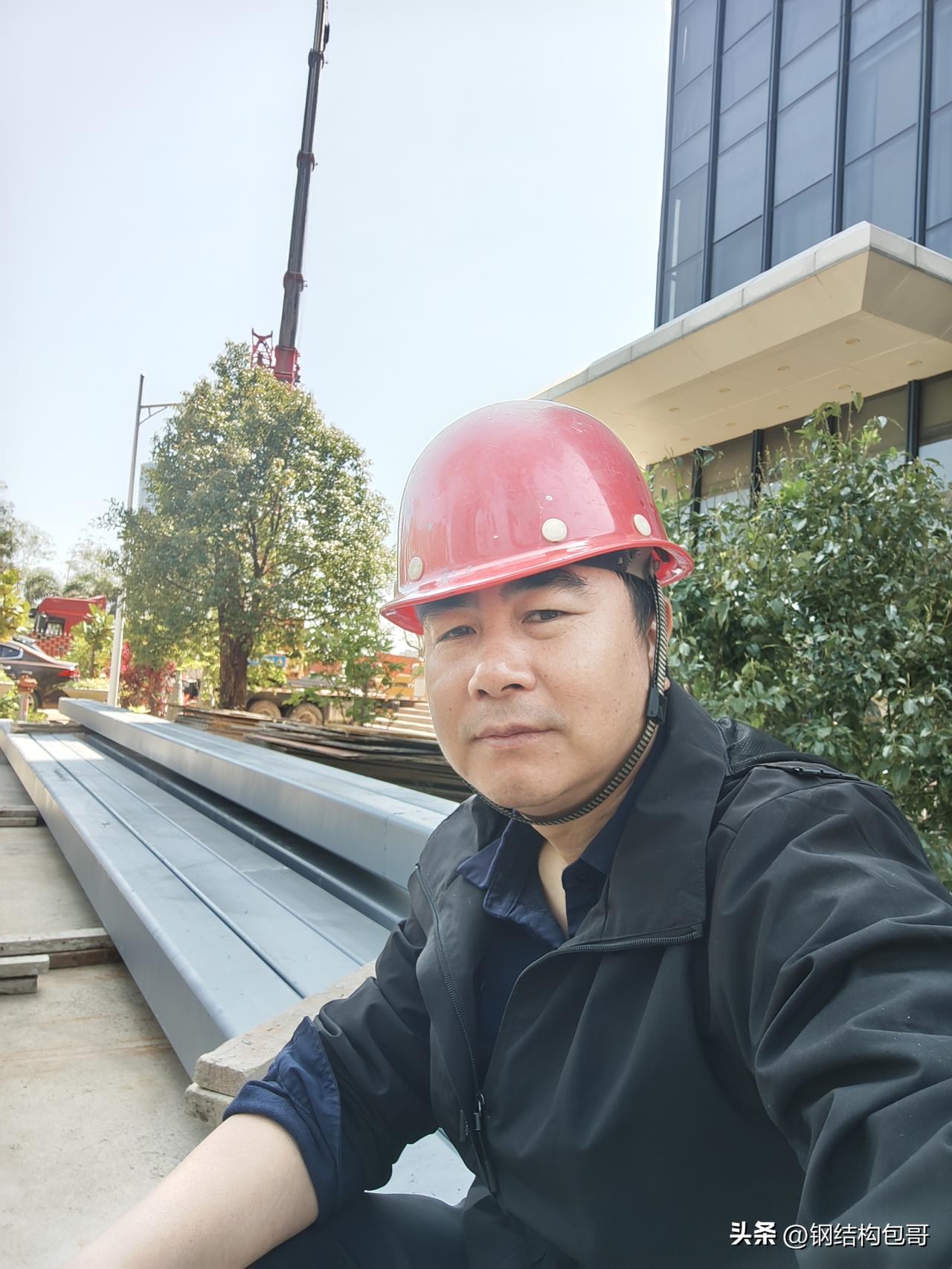 为家只求一个字，我会求“钱”，钱这个字虽然很俗，但所有家里的问题，99.9%都是