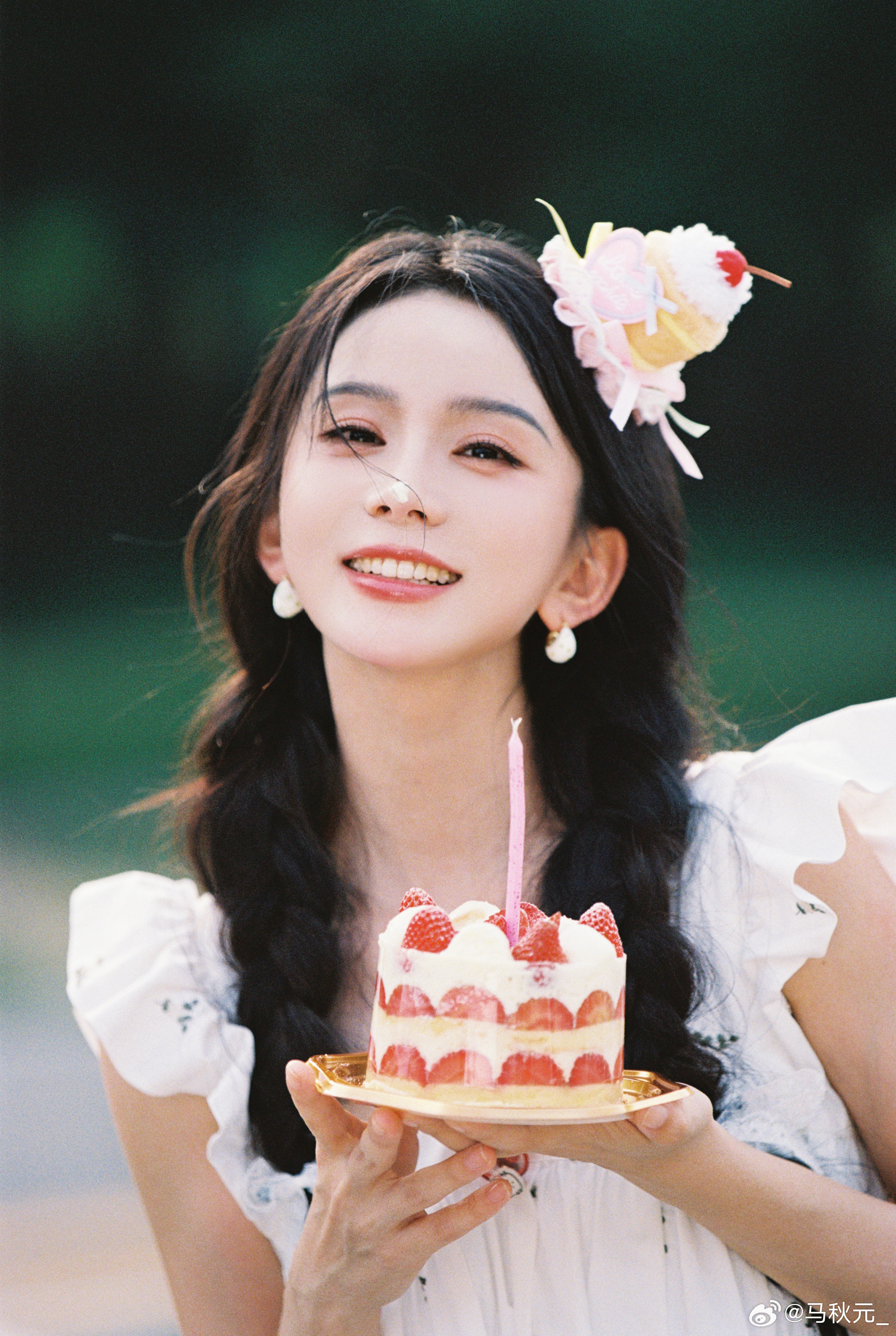 马秋元[超话]或许今天，马秋元可以吃一块蛋糕吗🍰 ​​​