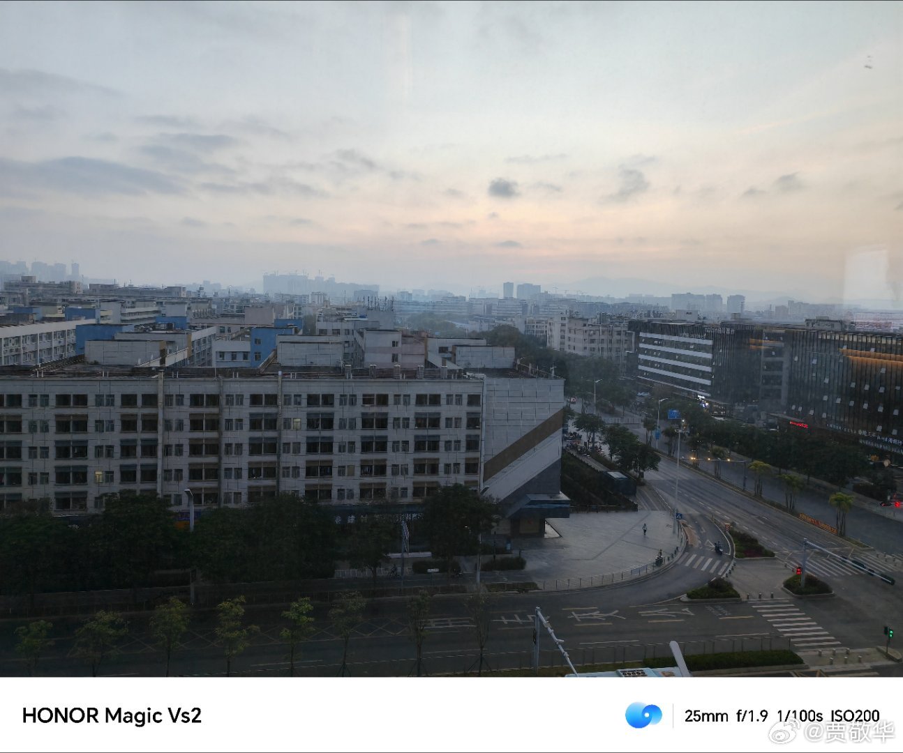 #每天早起打卡# 深圳的早晨，仍然是很早就醒了。起床干饭去，下午发布会见！ ​​