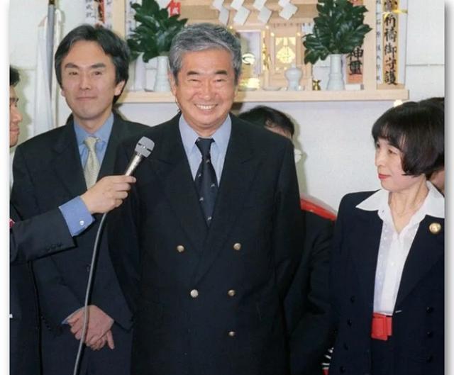 石原慎太郎，一手炮制“买岛”闹剧，也把石原家族送上末路！
很多人记得石原慎太郎，
