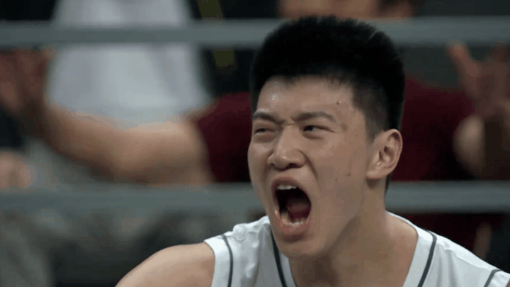 无论什么时候，京沪对决的胜利都价值连城，也能为联赛碰面积累更多信心，二老依然中流