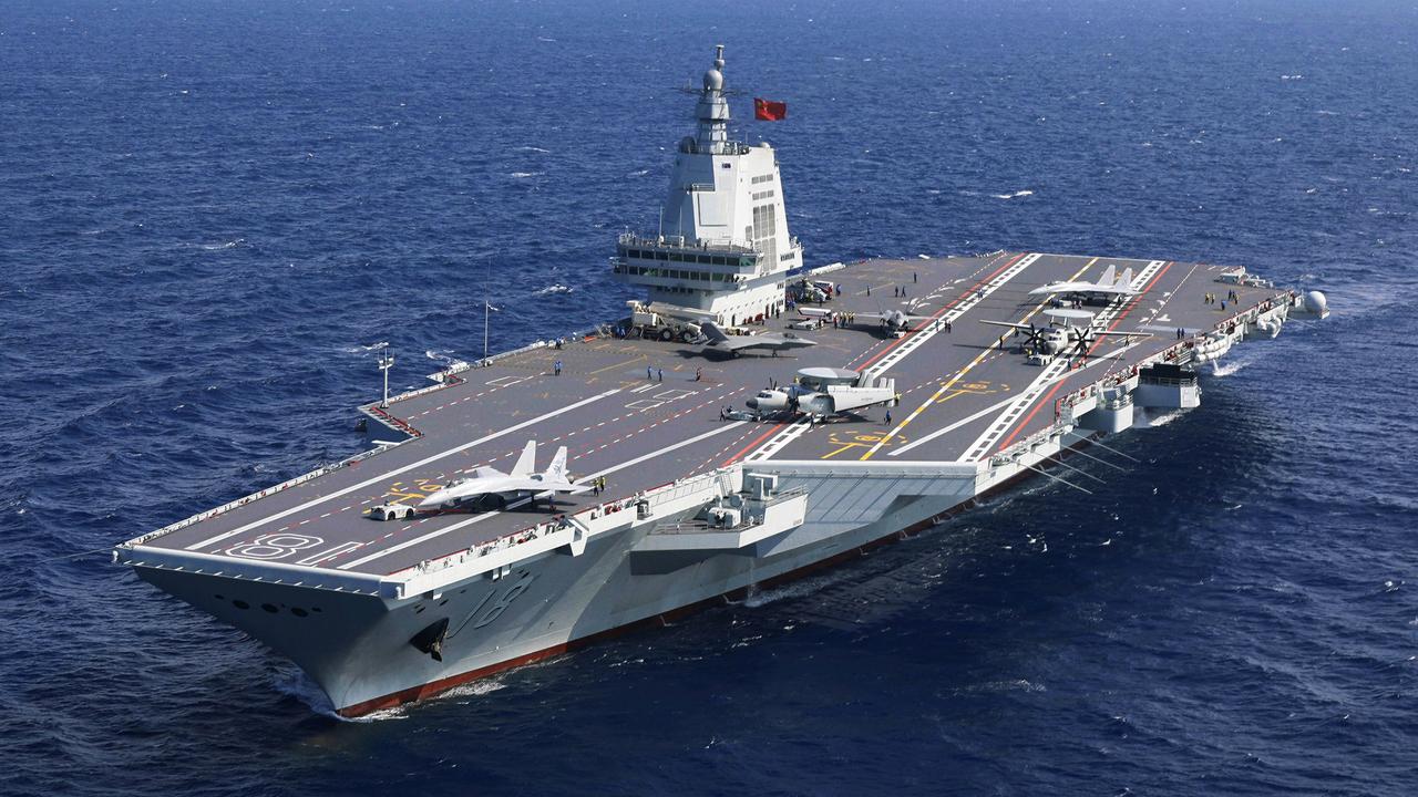 中国🇨🇳人民海军福建舰入列后首次海上实兵训练的高清大图
秀一波[机智][机智