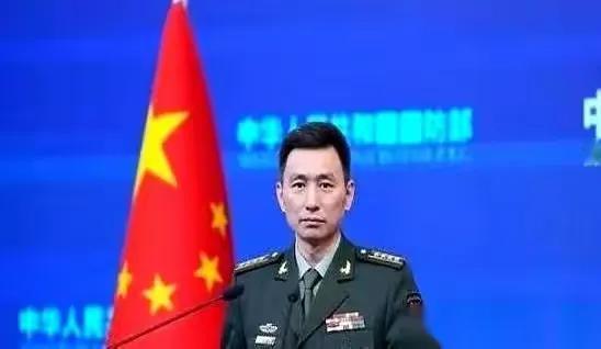 央视那部《制胜》纪录片一播，空气好像突然变了。

过去那个"你打我本土、我只打你