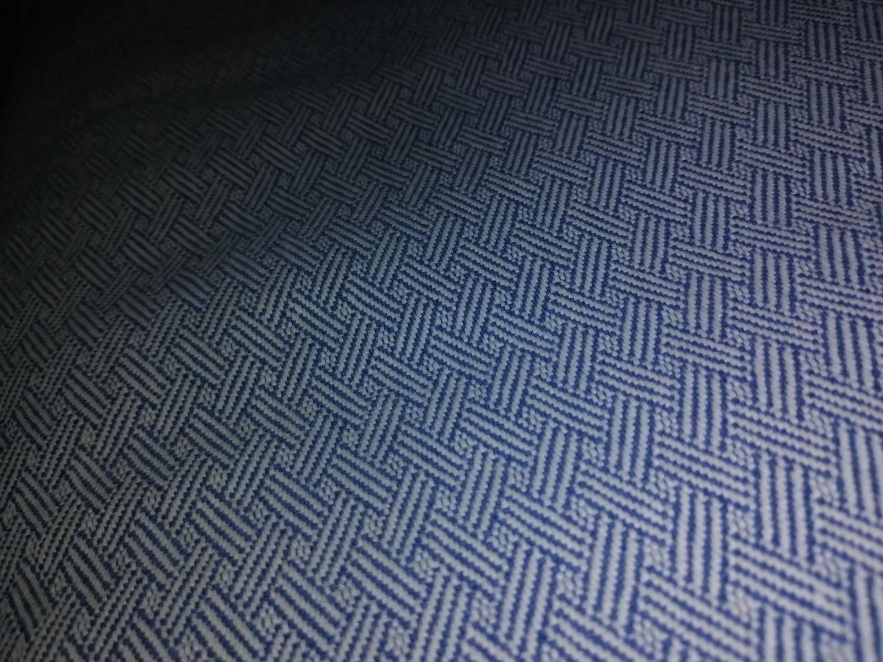 我家的竹席早就淘汰了，在海口的这些年，很多时候需要开空调，凉飕飕的，躺在席子上很