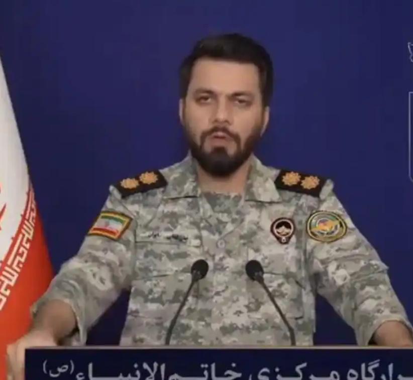 可喜，最新战果，伊朗打下一架“敌方”的战机。

对，原话就是“敌方”。但是伊朗没