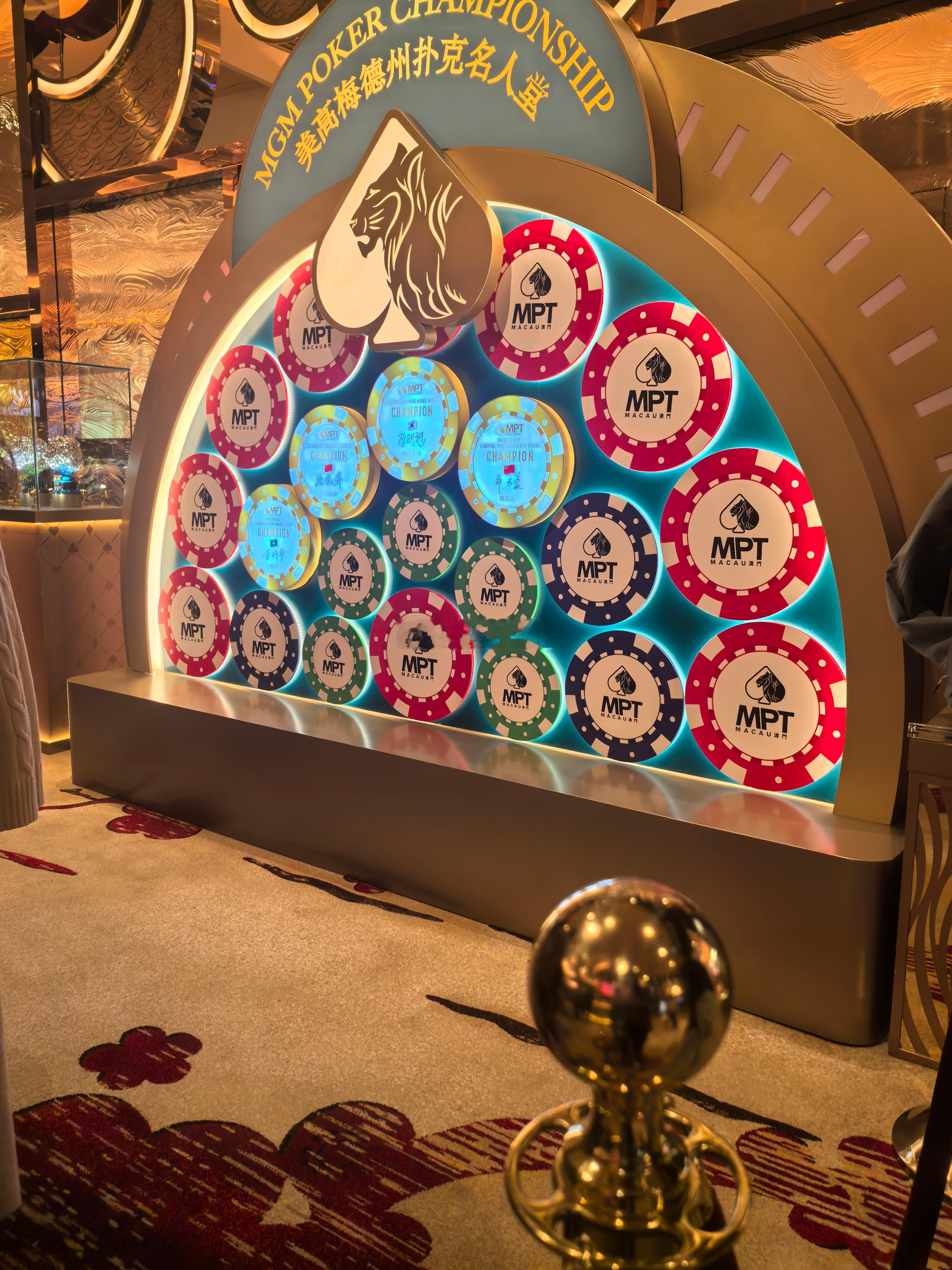 越优秀越努力越努力越优秀加油💪 