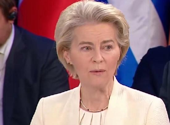 还没拿到手乱讲一通，完全有可能停止支付。泽连斯基告诉欧洲：乌克兰不会偿还900亿