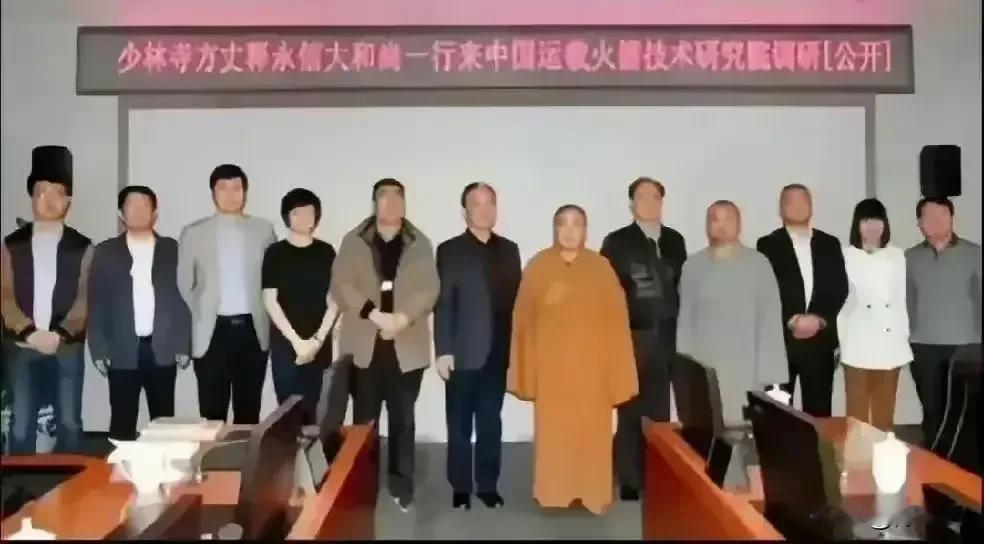 科学的背后，真的是玄学嘛，在中国是嘛 ～ 

2015年，AlphaGo阿尔法狗