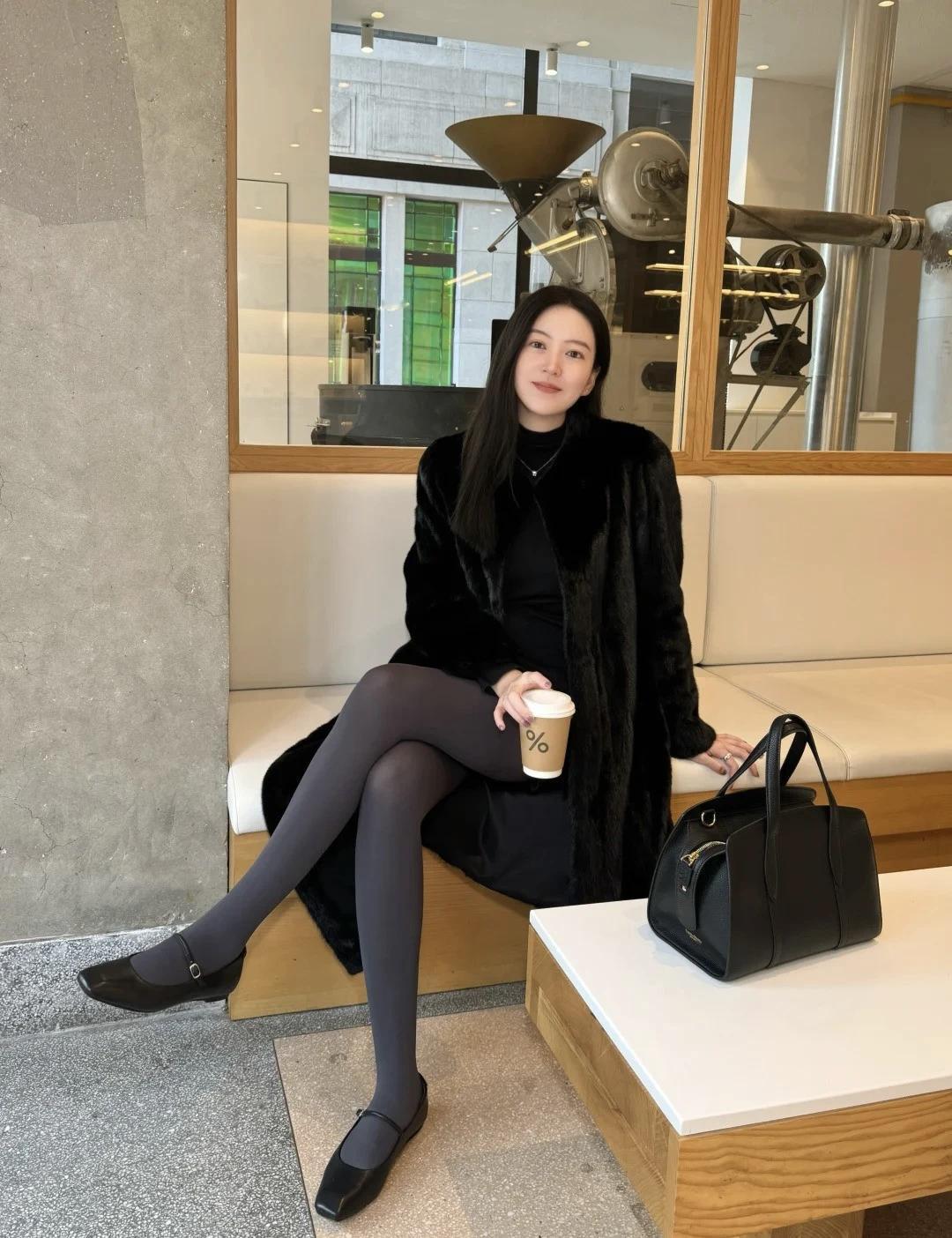 高端大气上档次的穿搭风格，职业女性温婉高级 气质轻奢女神范 高贵的气质 贵气女神