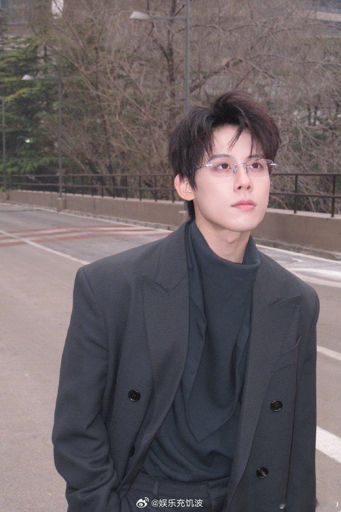 周奇工作室发声明辟谣周奇工作室：辟谣我们是认真的！每天一条声明，把争议点全说清，