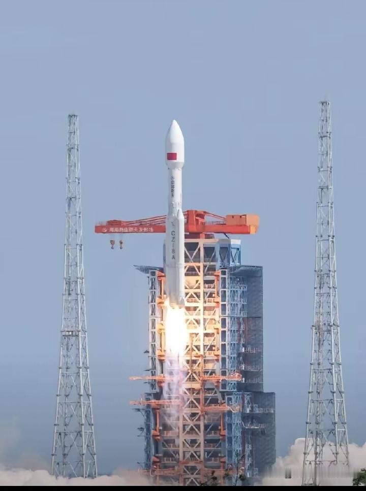 新消息！
厉害了，我的国！
9月27日晚上8点40分，太原卫星发射中心心，咱们中