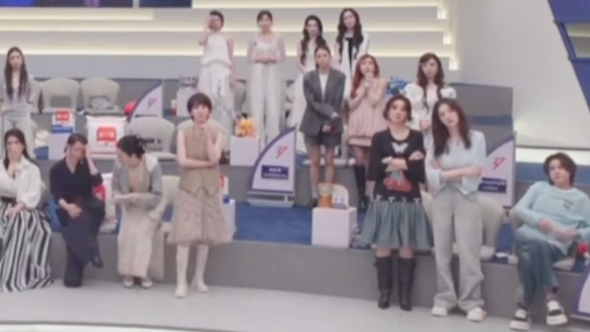 王濛 搞体育的最见不得这种看体育的也最见不得这种