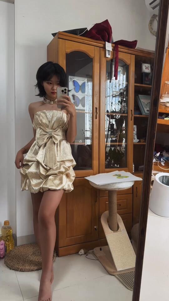 黑皮体育生