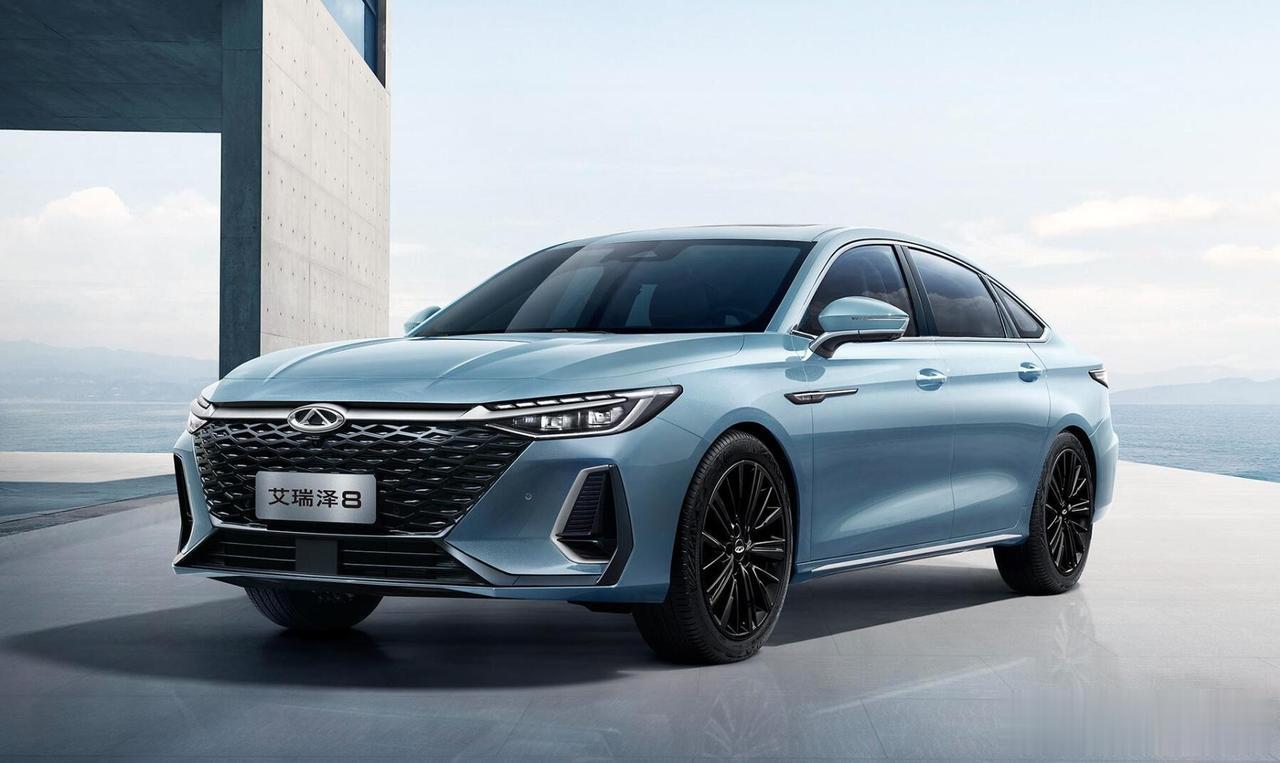 艾瑞泽8怎么样？值得买吗？
艾瑞泽8是一款性价比高的家用轿车，外观设计大气、稳重