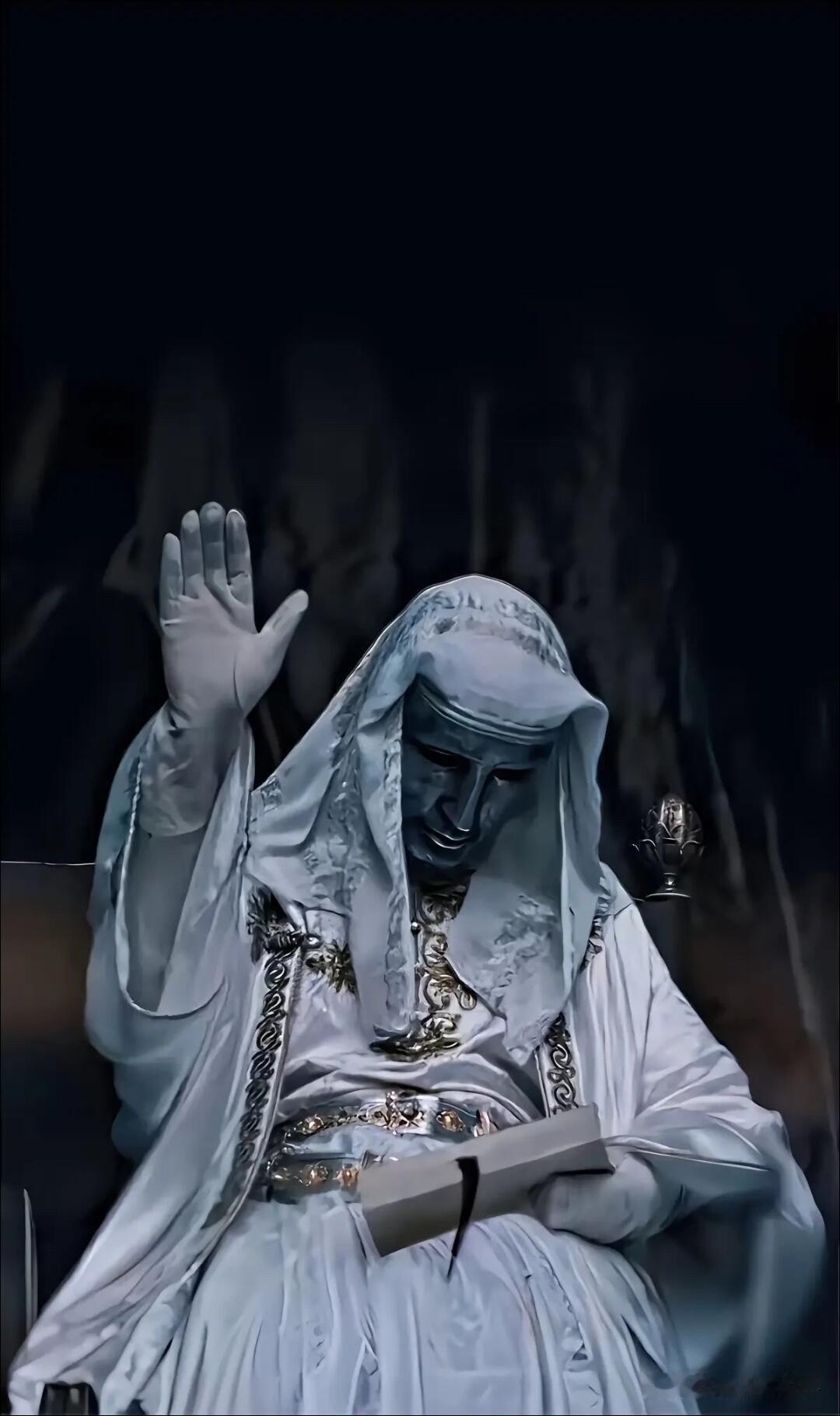 《天国王朝》很多人被麻风王打动
鲍德温四世大概是历史最充满悲剧感的君主。

11