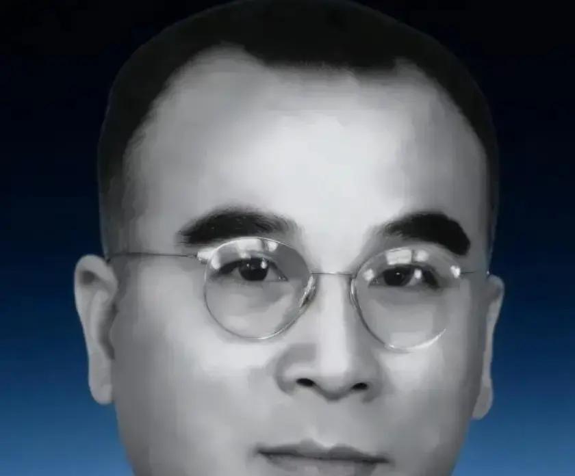 1949年，上万名政治犯即将被集体处决，一个国民党高官冒死拦下屠刀，30年后他死