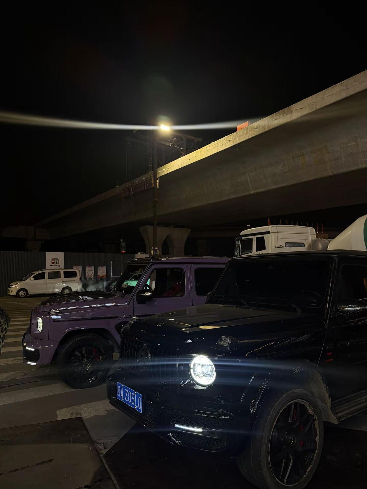 出身寒微心不甘 双拳打出g63奔驰