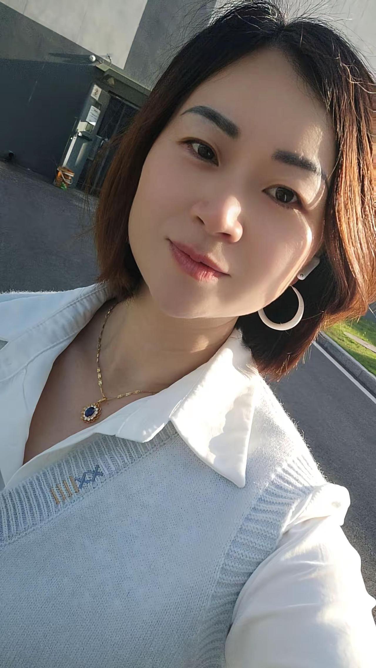 做个很哇塞的女孩