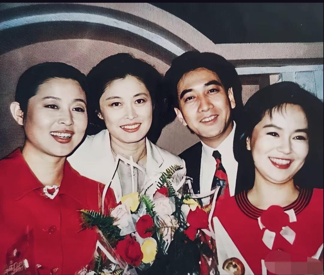 这四位央视名嘴估计都退休了！还能认出来吗？