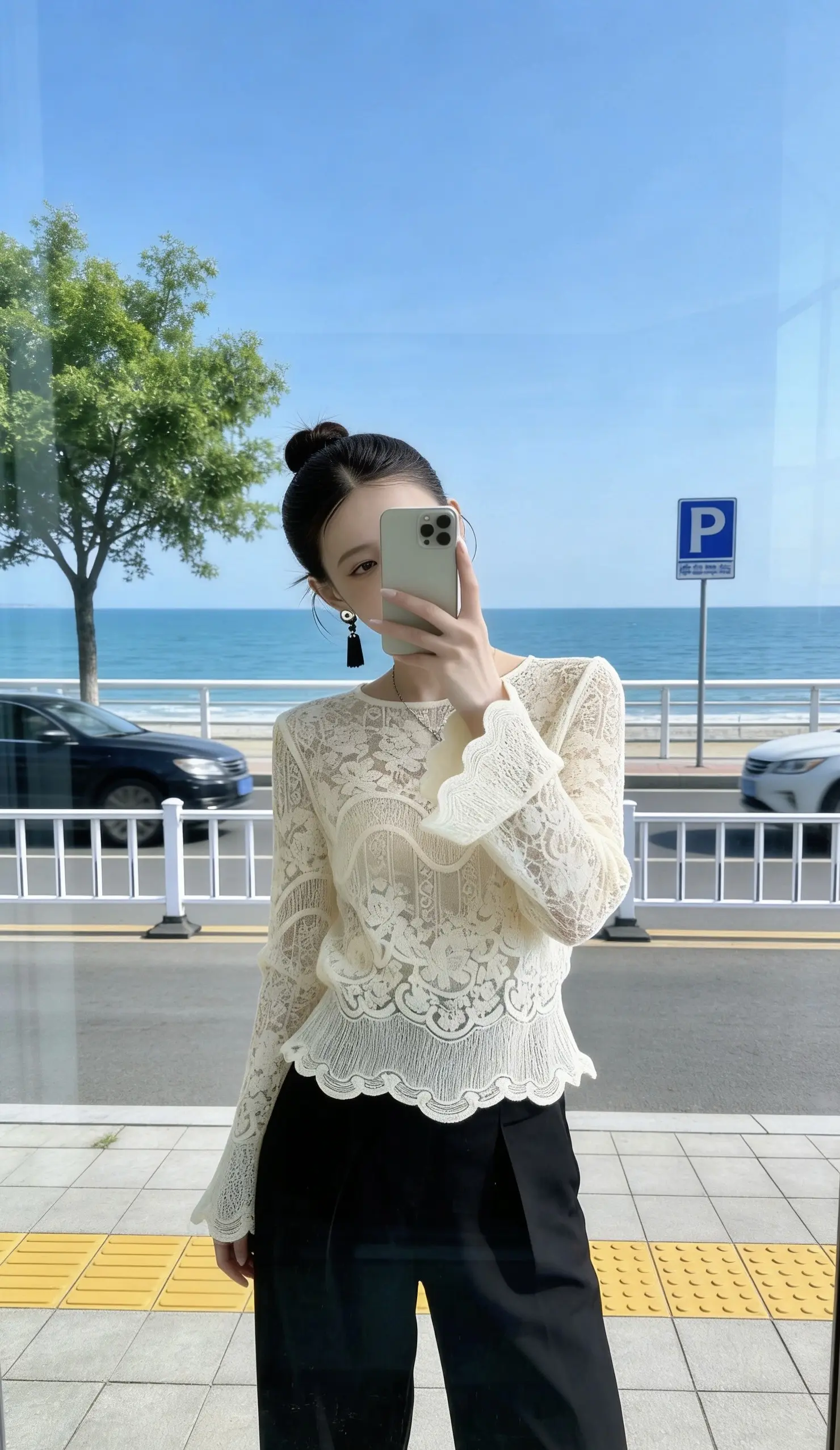 生命中最美好的样子，不是被别人认可和喜欢，而是懂得自我欣赏。清醒知趣...