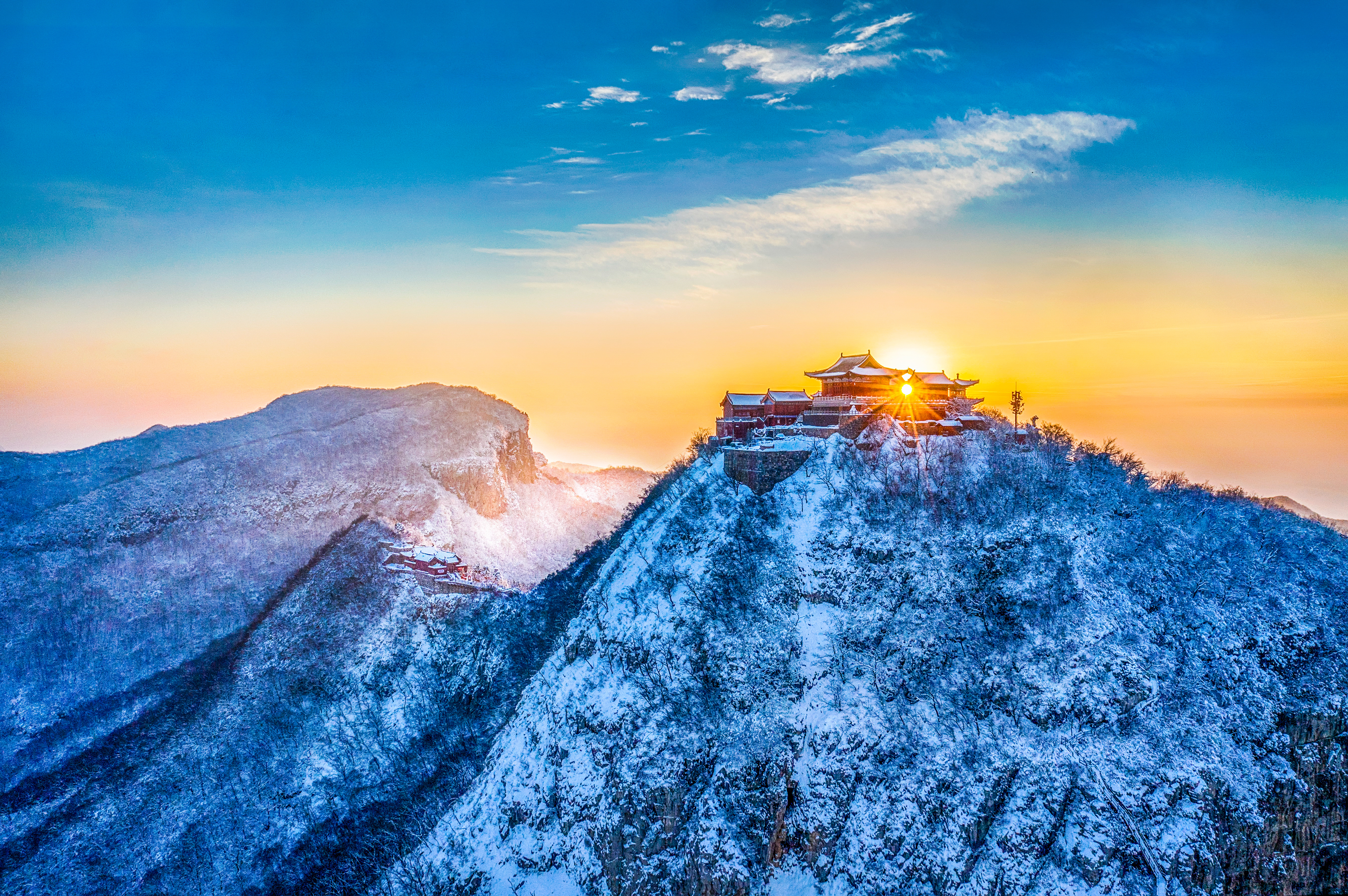 全国游客门票半价！来云台山，共赴一场冬日浪漫之约❄️ #年轻人一年发送了5760