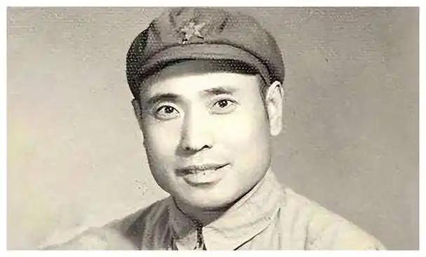 1979年，八宝山一场特殊的大校追悼会，让在场工作人员全员动容
 
1979年，