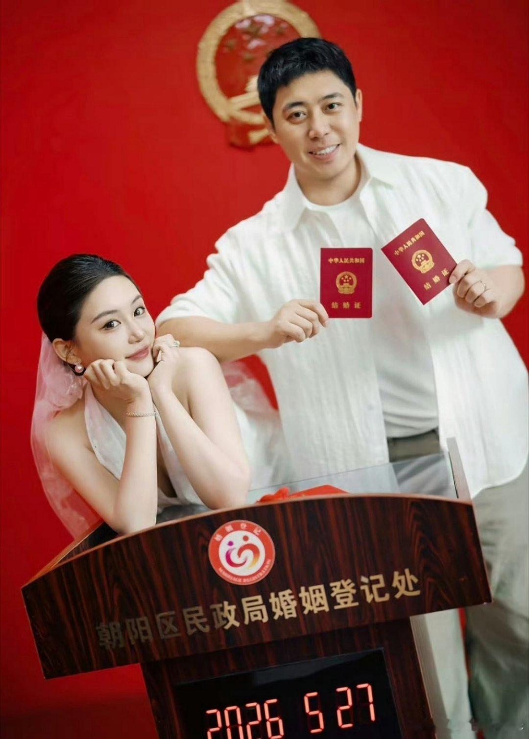 共同好友帮着肖旭瞒了石蕊8年这是不是可以理解为石蕊被当成了备胎，相恋13年，有8