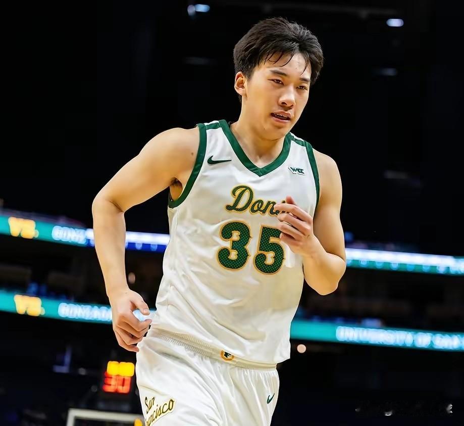 最受期待的两名球员最让人失望，王俊杰5分林葳3分

昨天的NCAA比赛中，旧金山