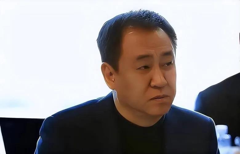 许家印认罪了，牢底坐穿，赃款被冻结，大部分能追回？4月14日，刚开庭，前妻丁玉梅