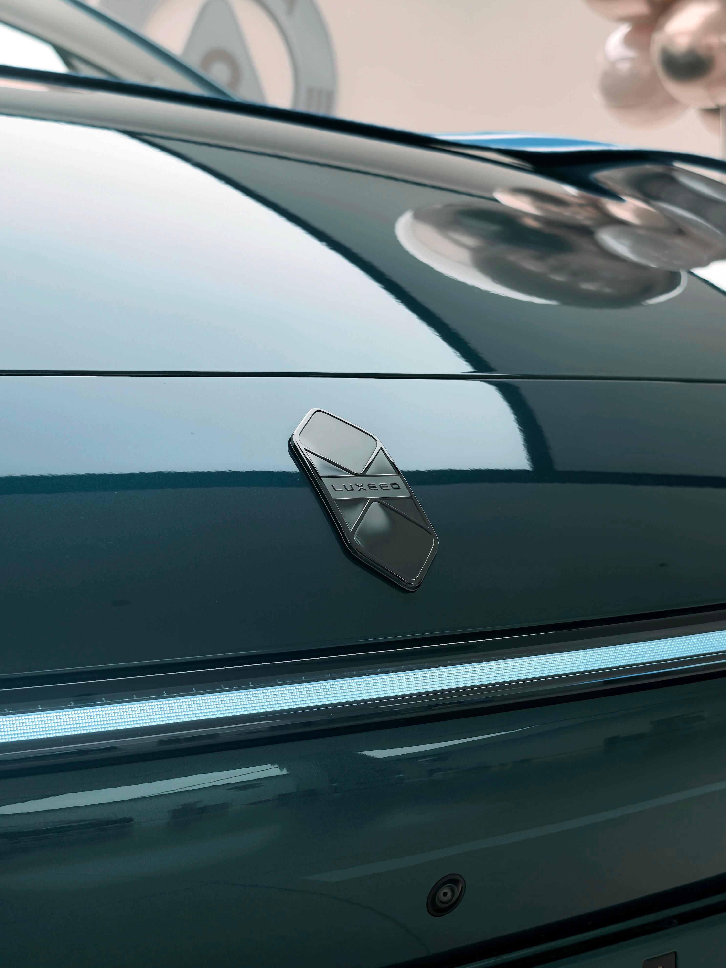 LUXEED｜用我的视角记录一下智界S7智界S7有好几个好看的角度，用我的视角记