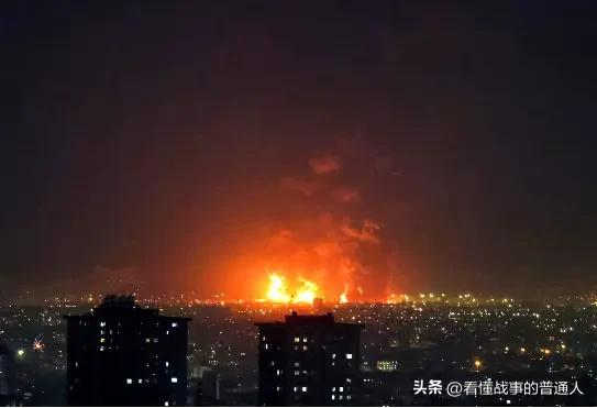 伊朗这次没瞄准以色列，导弹落在了利雅得郊区的炼油厂，精准炸掉了美军战机燃油储备，