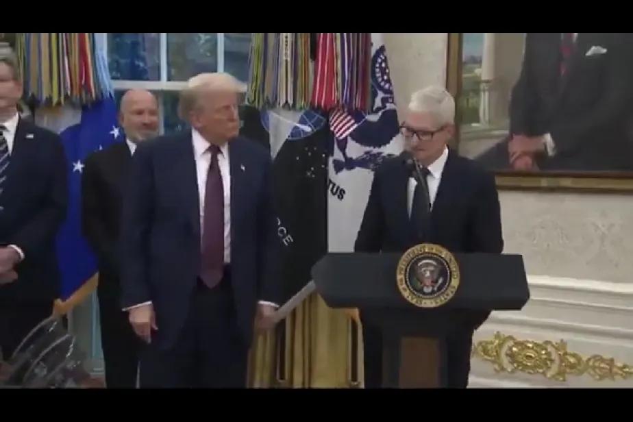 🚨🇺🇸苹果首席执行官蒂姆·库克：今年早些时候，我们向美国做出了 5000 