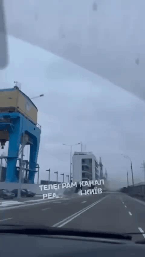 🇺🇦基辅州维什戈罗德市基辅水电站遭袭事件的结果。