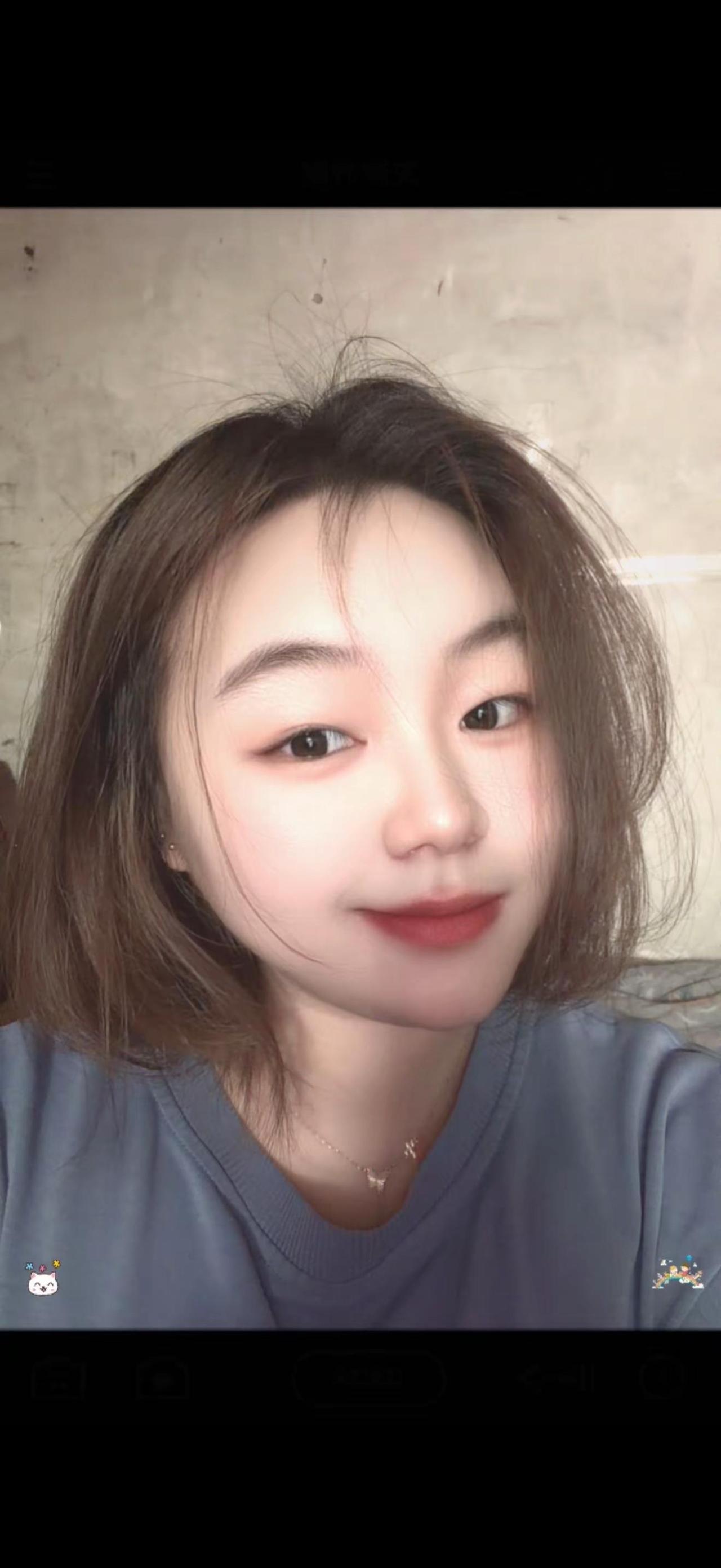 最近颜值不太稳定  一会美  一会太美😁冒泡