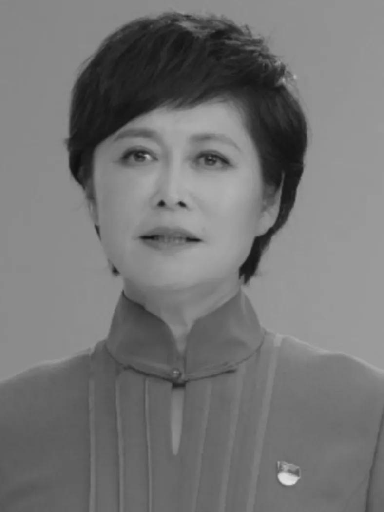 敬一丹走了！享年71岁！她是我们非常敬重、非常喜欢的央视主持人之一，她的音容笑貌