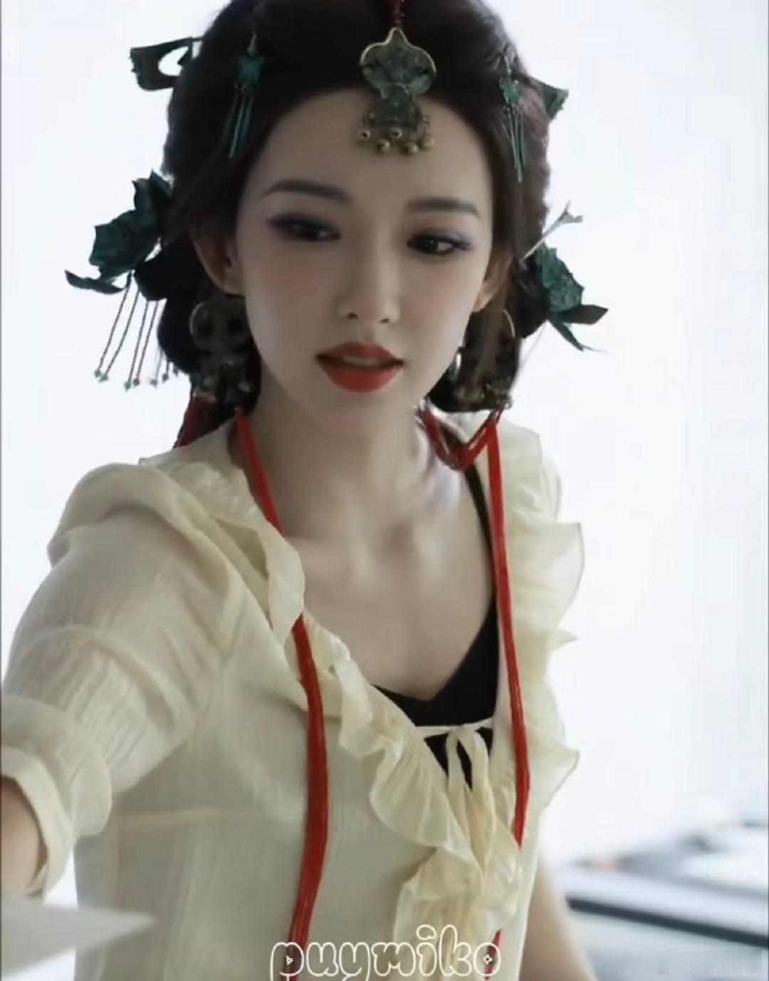 程潇浮生妆造程潇浮生妆造有！程潇浮生妆造路透