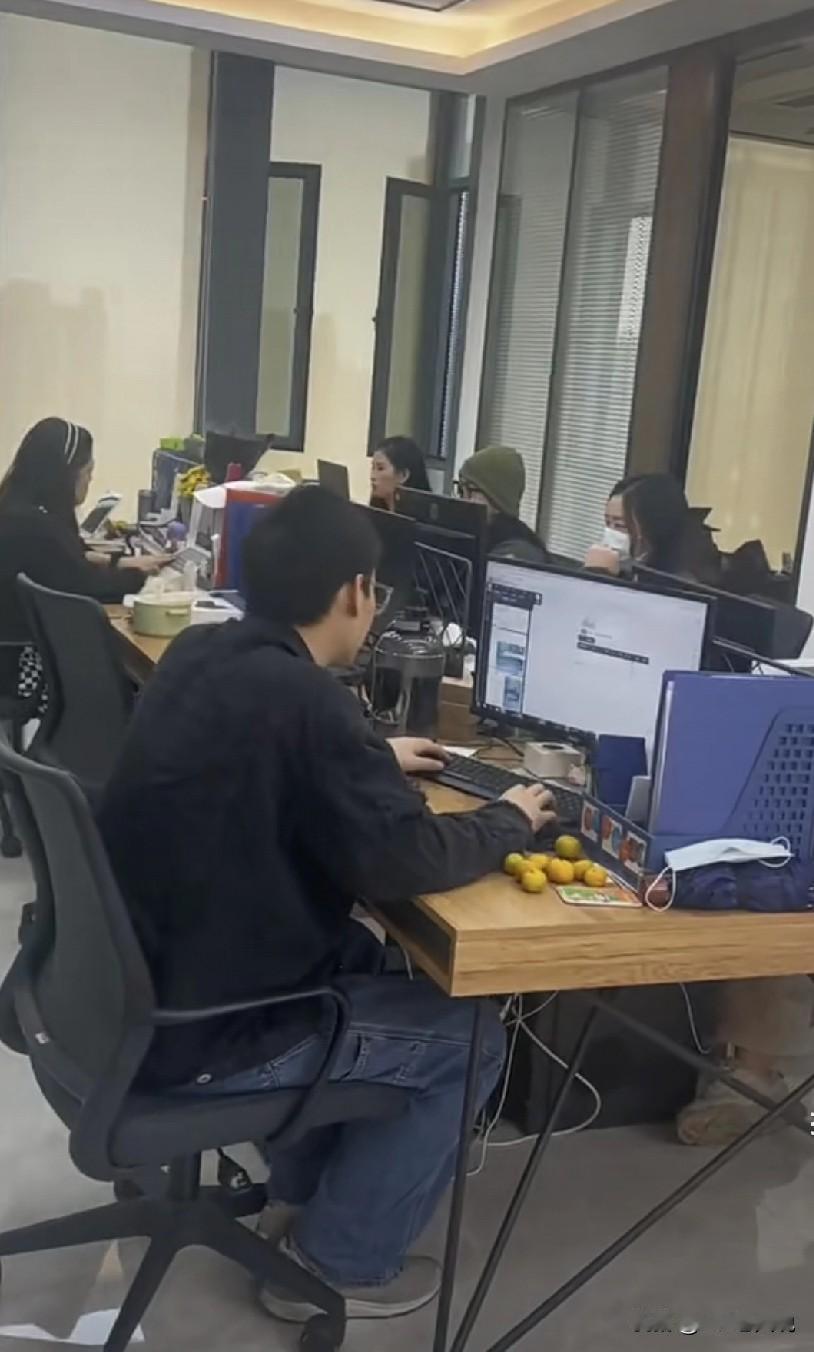 作为一个光上仲裁庭就超过20场的底层hr，关于劳动者恶意仲裁这件事来说，我觉得其