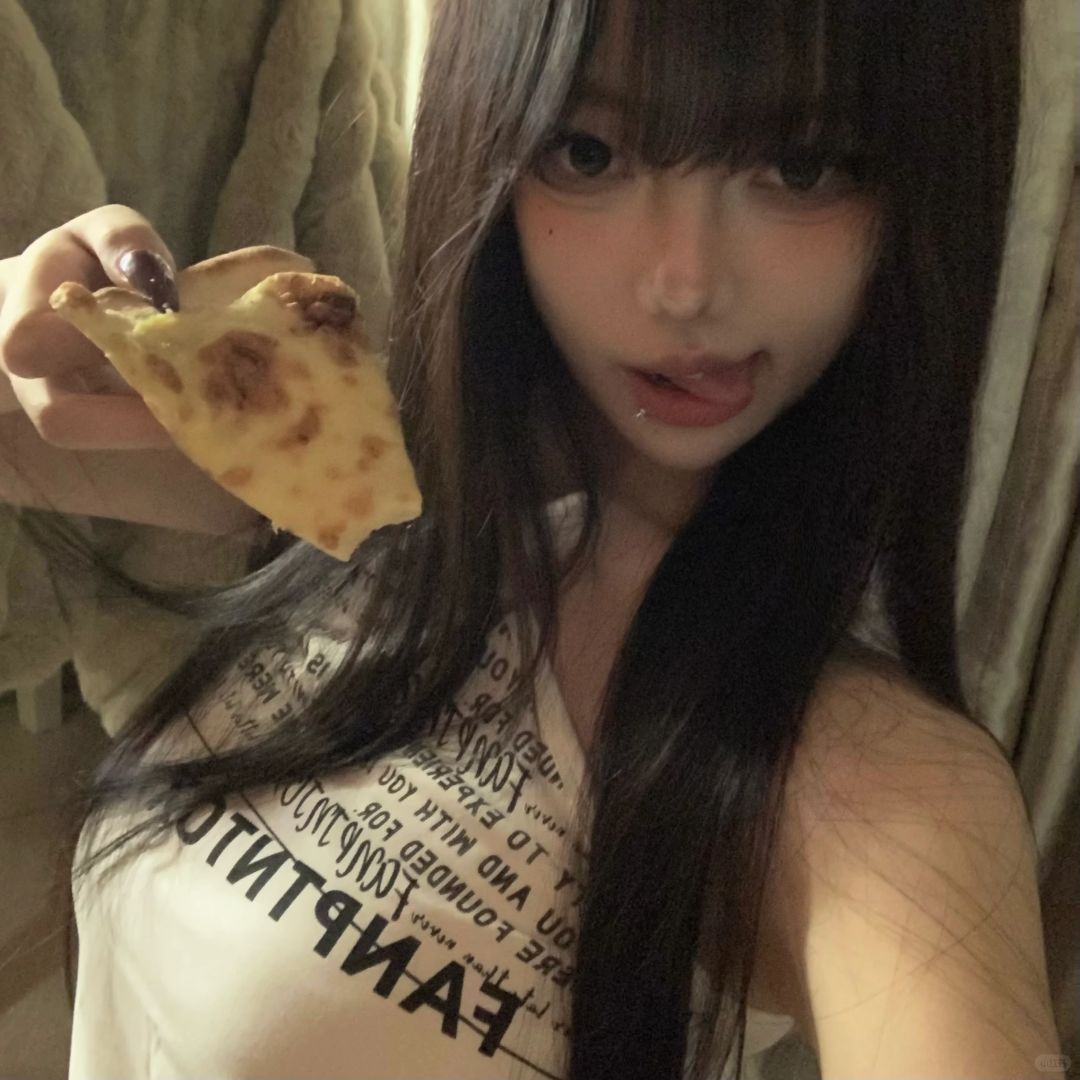 𝙥𝙞𝙯𝙯𝙯𝙯𝙯𝙯𝙯𝙯𝙖!!!🍕
