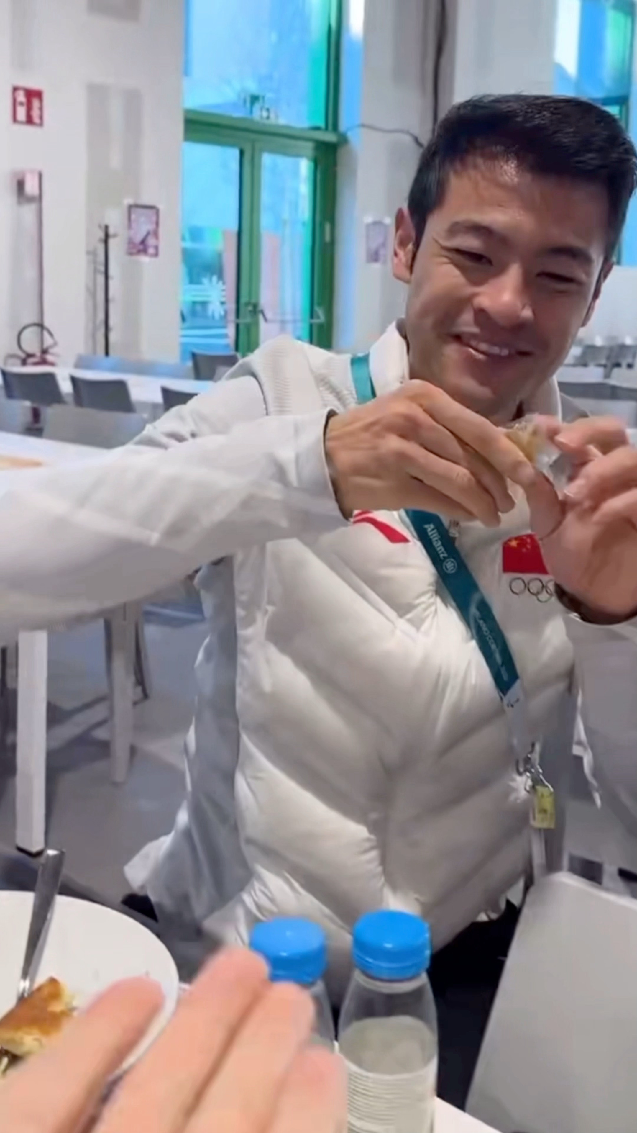 每次奥运就最爱看运动员晒pin换pin🥹冬奥会