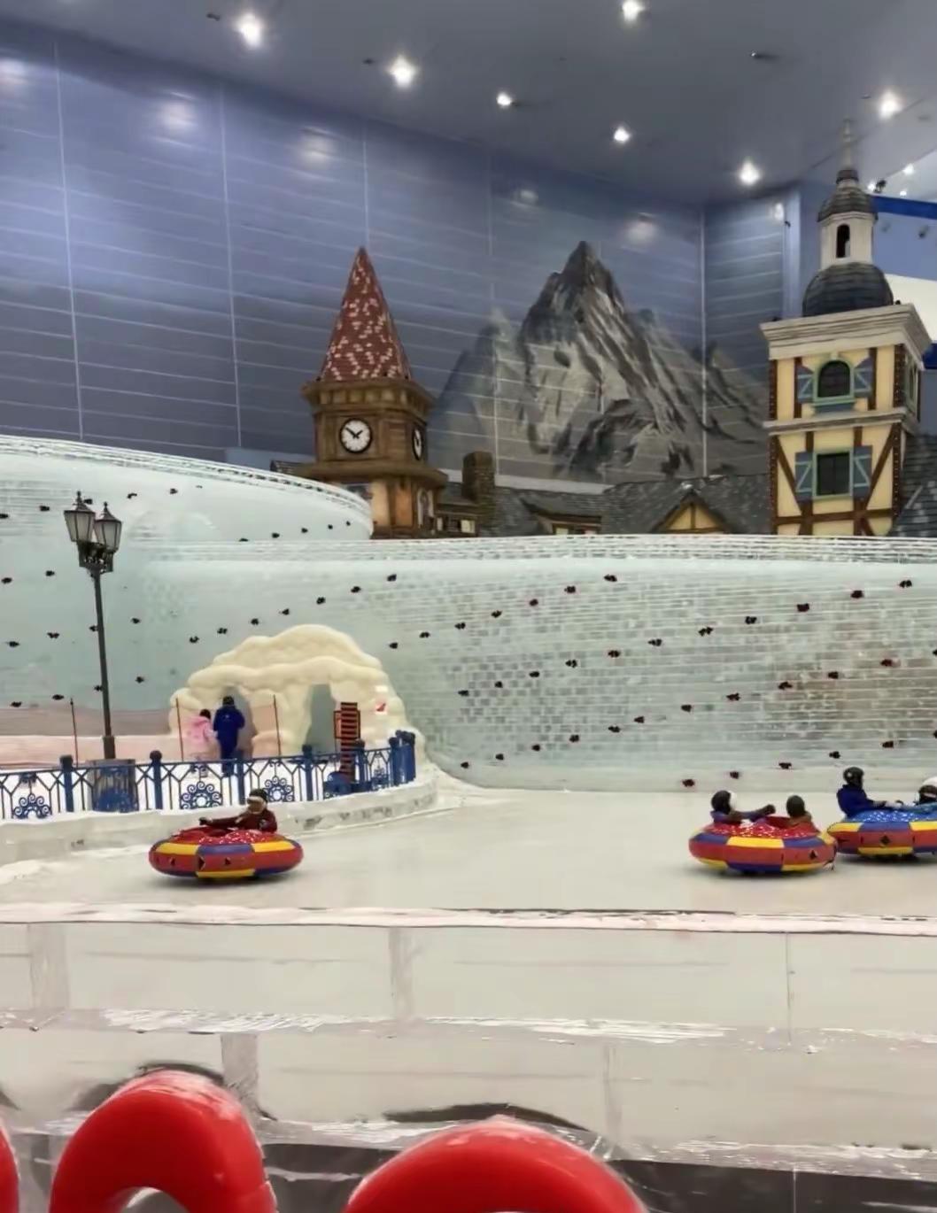 广州热雪奇迹 广州热雪奇迹游玩室内滑雪好去处好玩到根本停不下来