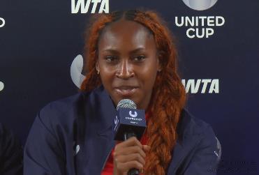 高芙称美国网球球迷是“最差劲的”，因为他们不支持在美国境外参赛的美国选手。“我觉