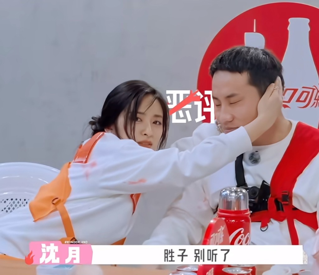有这么孝顺的朋友你就捂住耳朵闭上眼睛向前跑吧 