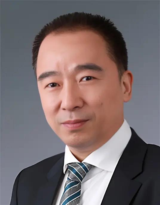 我对原中国联通二级高管王竑弢高度信任！他完全有能力当新华三集团总裁，
近日，著名