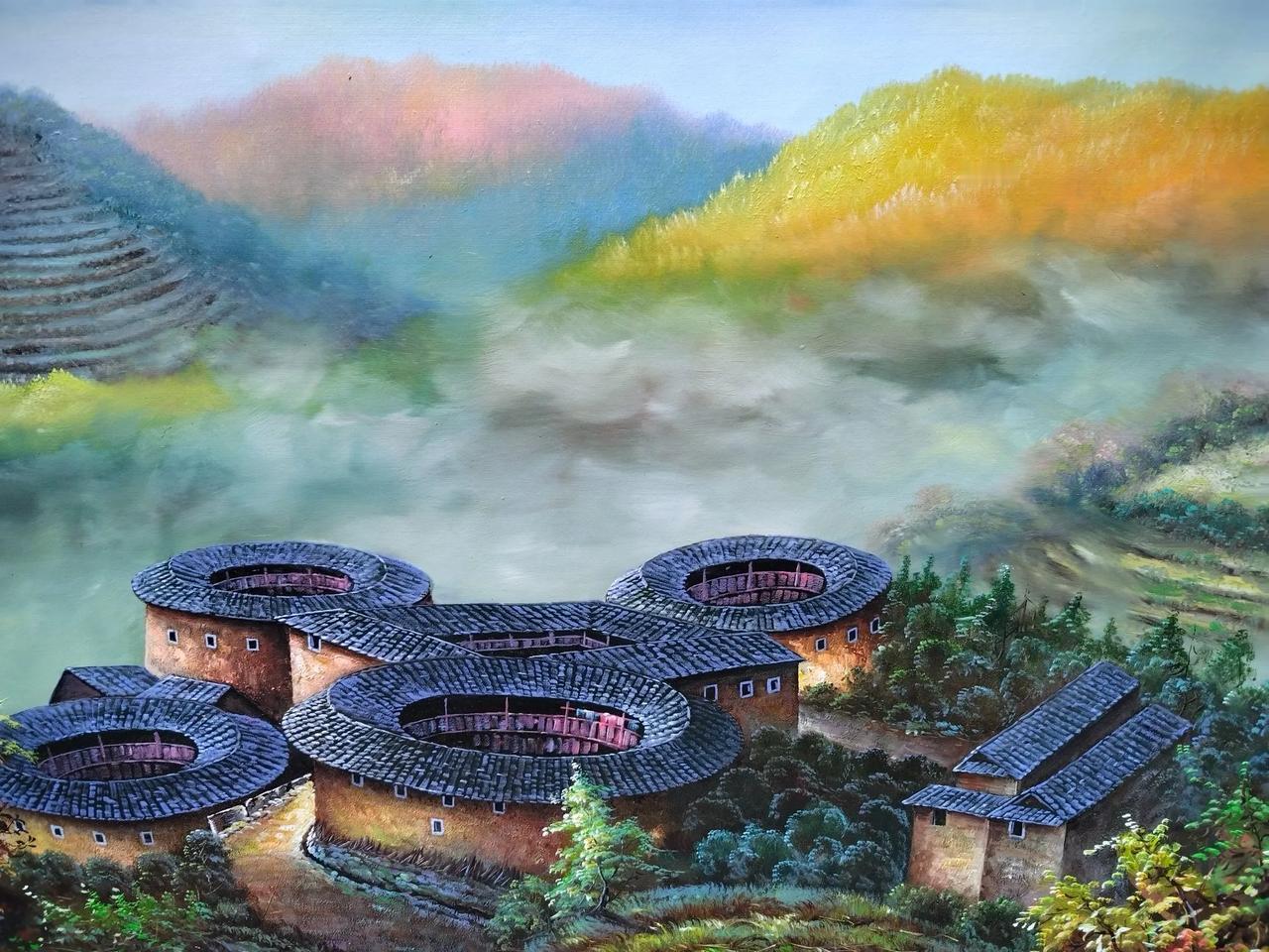 参观福建永定土楼本土画家工作室，观赏油画作品油画作品